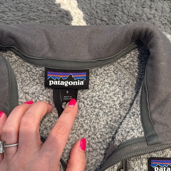 Patagonia Women’s Better Sweater Gray Quarter-Zip Pullover - Picture 6 of 8